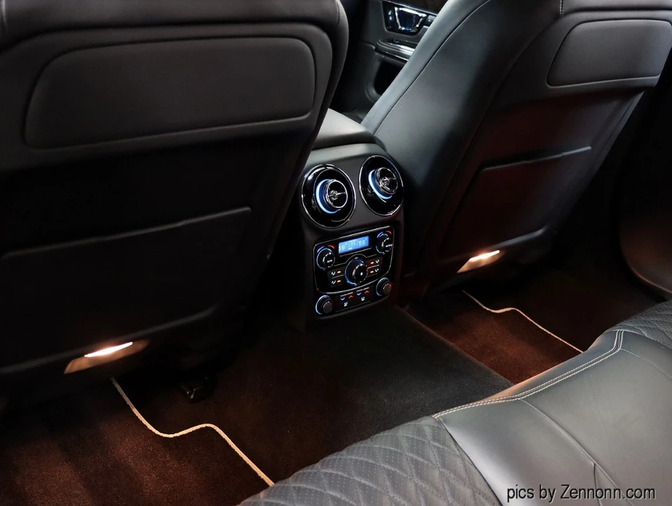 2019 Jaguar X351 XJ - Image 17 of 21