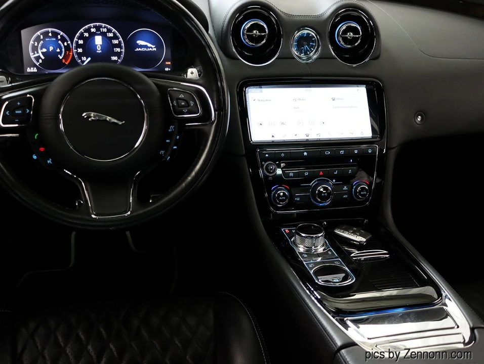 2019 Jaguar X351 XJ - Image 19 of 21