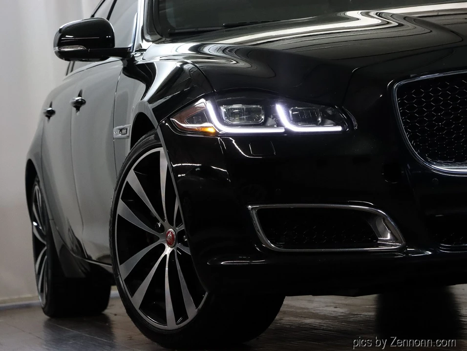 2019 Jaguar X351 XJ - Image 4 of 21