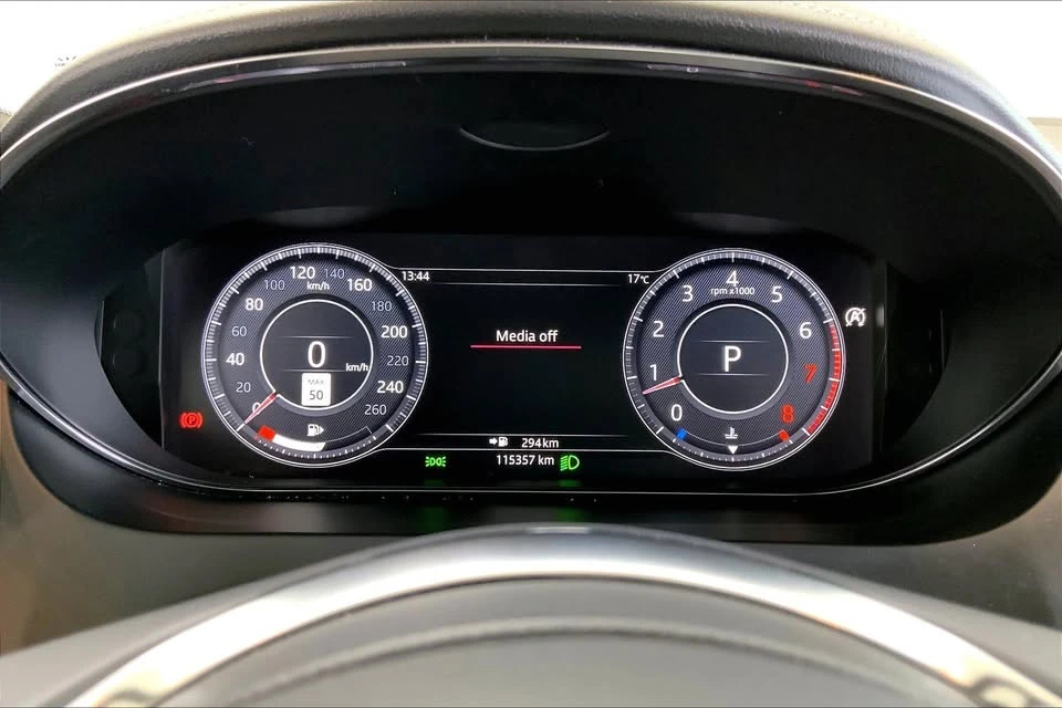 2019 Jaguar E-Pace - Image 17 of 20