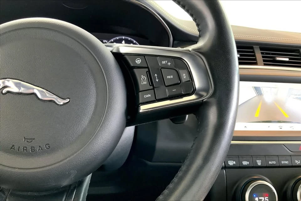 2019 Jaguar E-Pace - Image 16 of 20