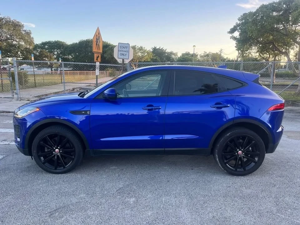 2019 Jaguar E-Pace - Image 5 of 10