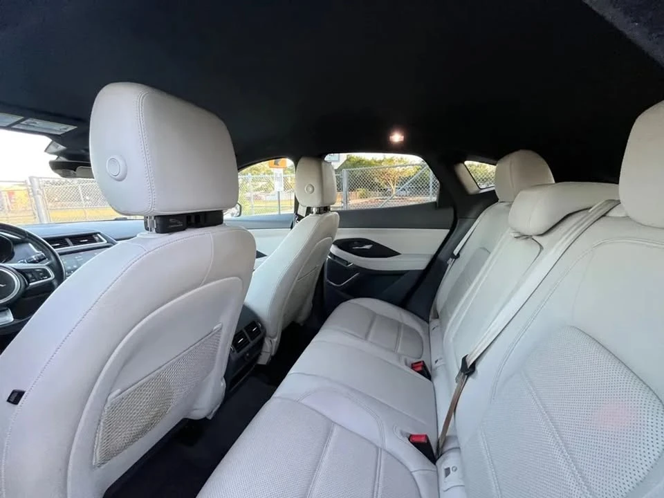 2019 Jaguar E-Pace - Image 6 of 10