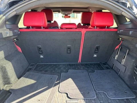 2019 Jaguar E-Pace - Image 10 of 20
