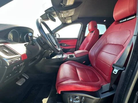2019 Jaguar E-Pace - Image 18 of 20