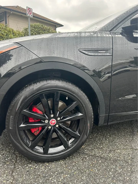 2019 Jaguar E-Pace - Image 13 of 14