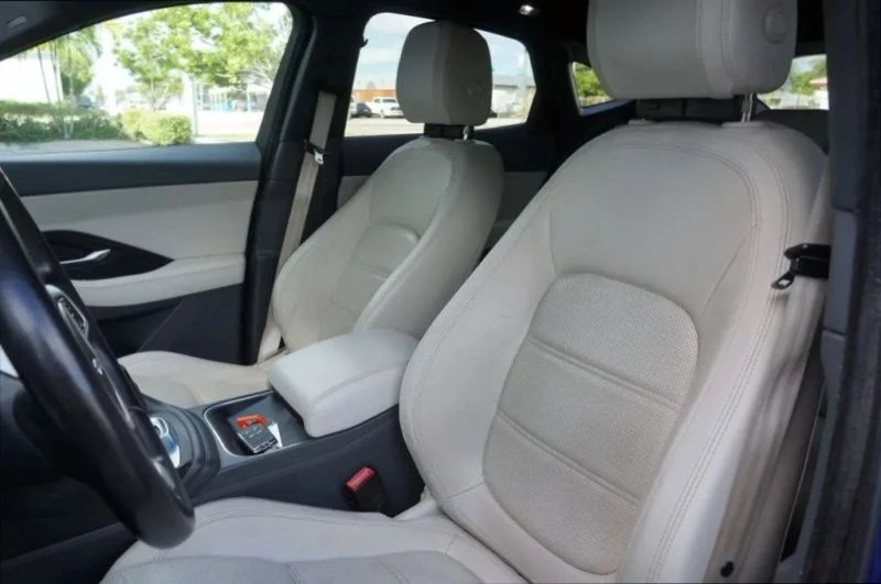 2019 Jaguar E-Pace - Image 12 of 19