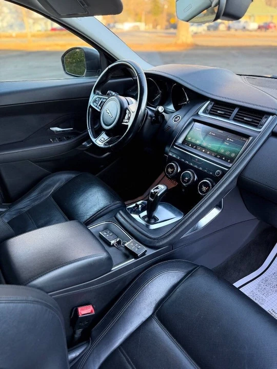 2019 Jaguar E-Pace - Image 20 of 20