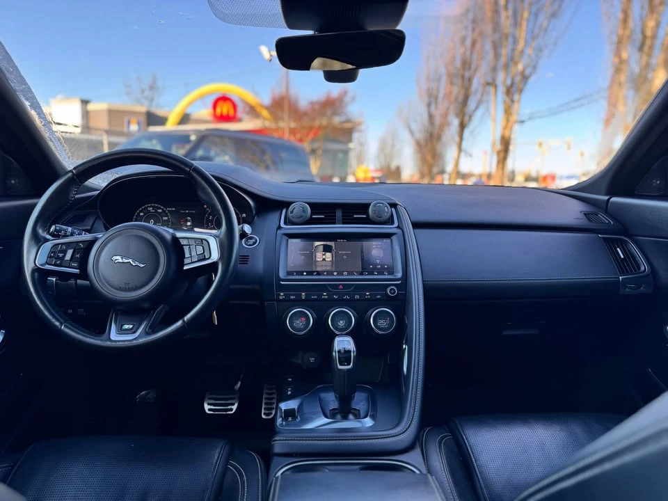 2019 Jaguar E-Pace - Image 12 of 14