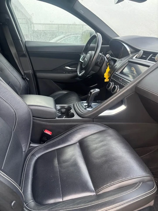 2019 Jaguar E-Pace - Image 7 of 8