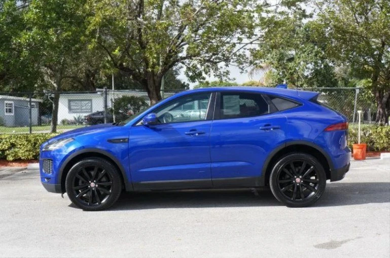 2019 Jaguar E-Pace - Image 4 of 20