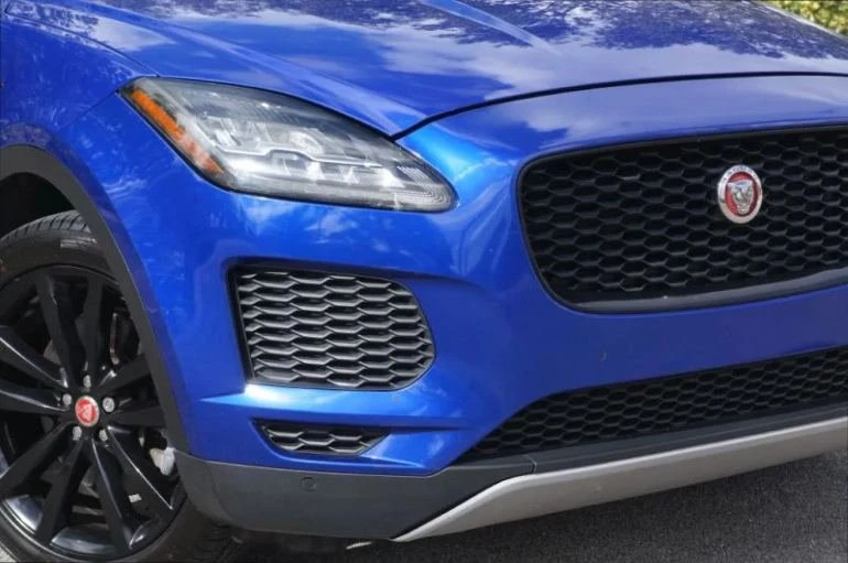 2019 Jaguar E-Pace - Image 9 of 20
