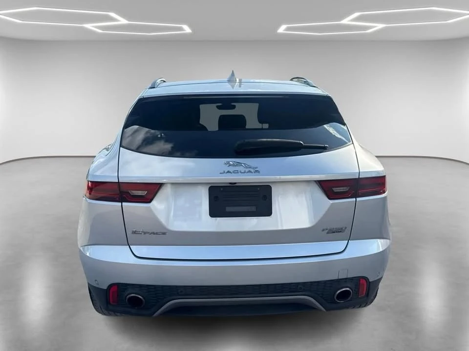 2019 Jaguar E-Pace - Image 15 of 16