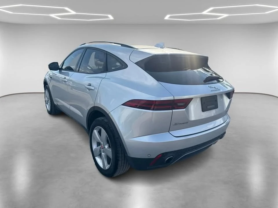 2019 Jaguar E-Pace - Image 11 of 16