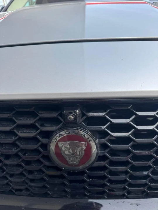 2019 Jaguar E-Pace - Image 6 of 14
