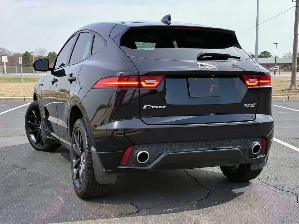 2019 Jaguar E-Pace - Image 6 of 20