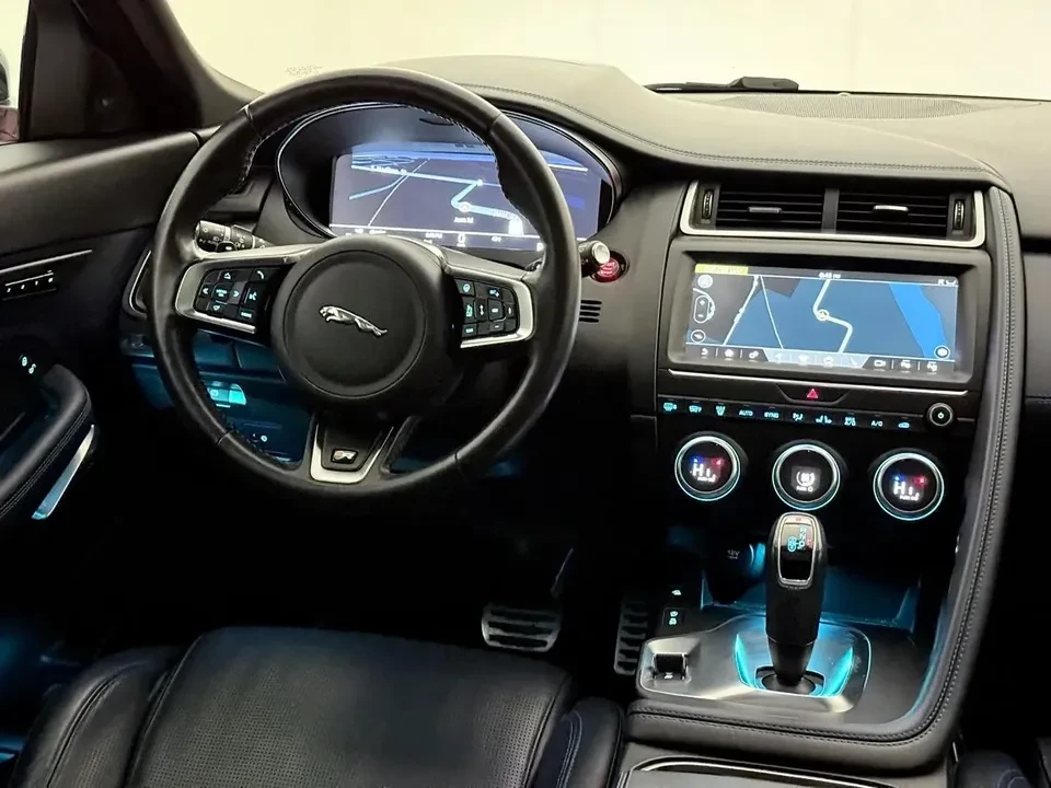 2019 Jaguar E-Pace - Image 14 of 20