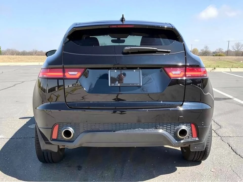 2019 Jaguar E-Pace - Image 5 of 20