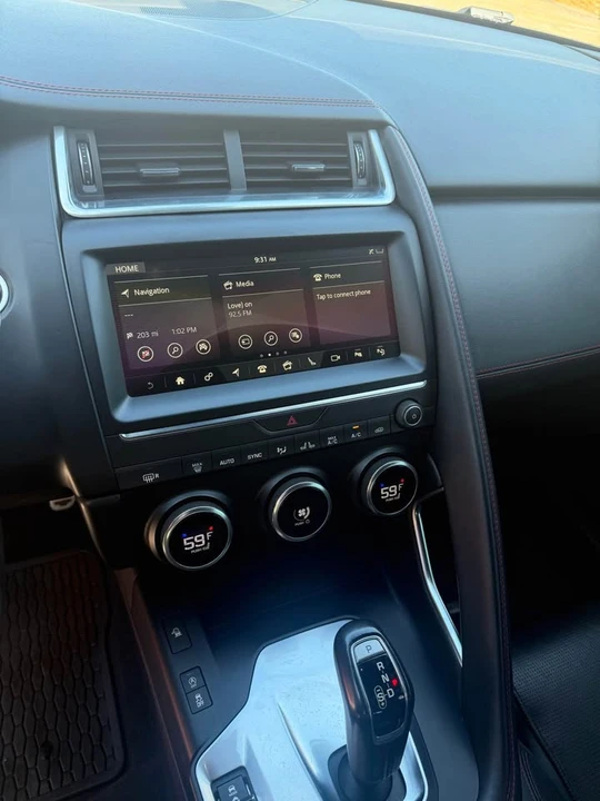 2019 Jaguar E-Pace - Image 12 of 20