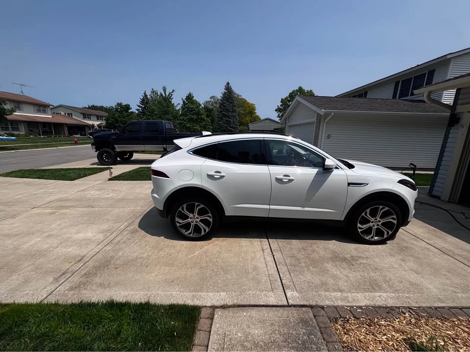 2019 Jaguar E-Pace - Image 4 of 9
