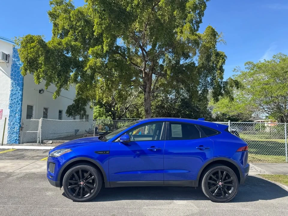 2019 Jaguar E-Pace - Image 5 of 11