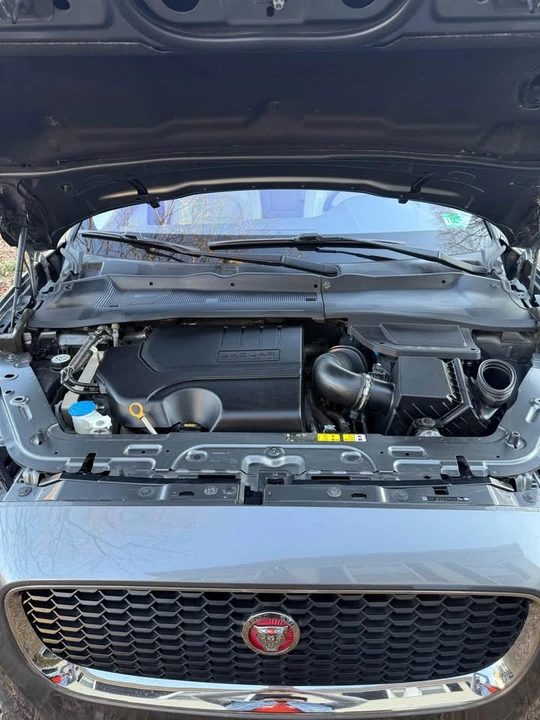2019 Jaguar E-Pace - Image 2 of 9
