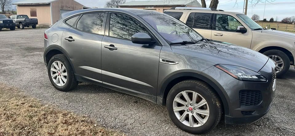2019 Jaguar E-Pace - Image 7 of 16