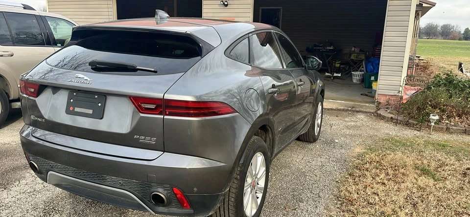 2019 Jaguar E-Pace - Image 5 of 16
