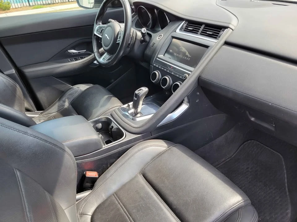 2019 Jaguar E-Pace - Image 12 of 19