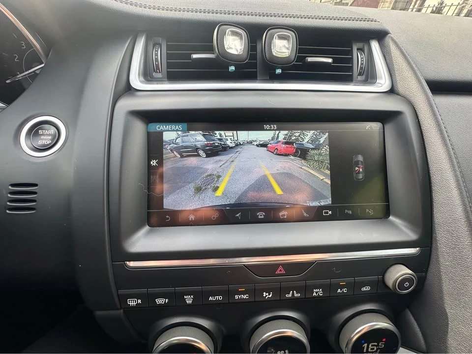 2019 Jaguar E-Pace - Image 14 of 16