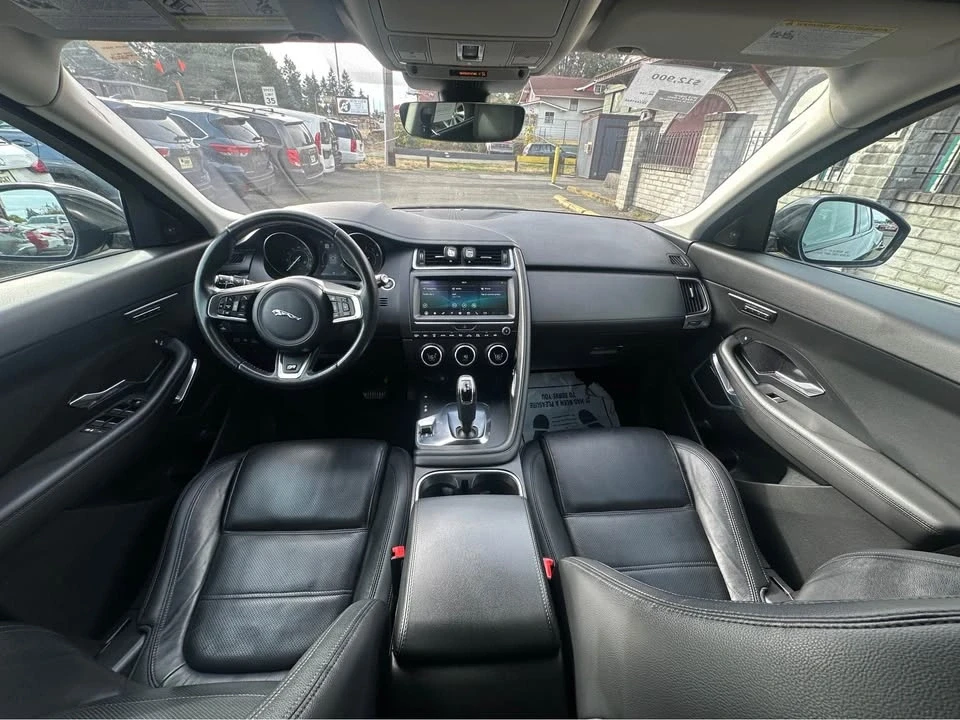 2019 Jaguar E-Pace - Image 7 of 16
