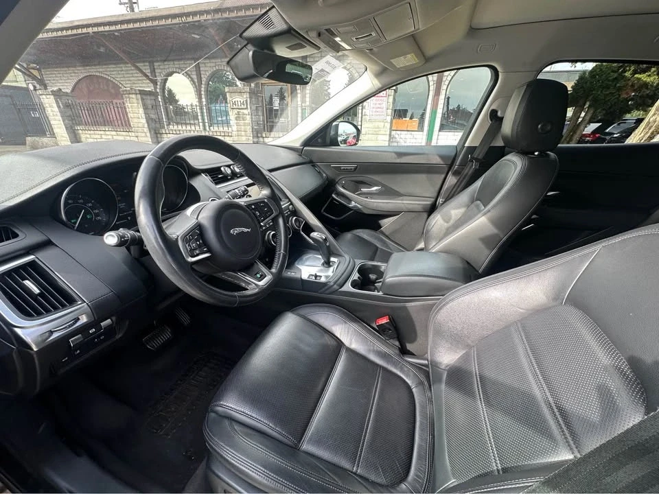2019 Jaguar E-Pace - Image 13 of 16