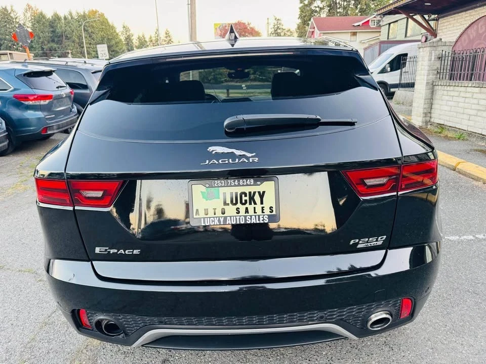 2019 Jaguar E-Pace - Image 7 of 17