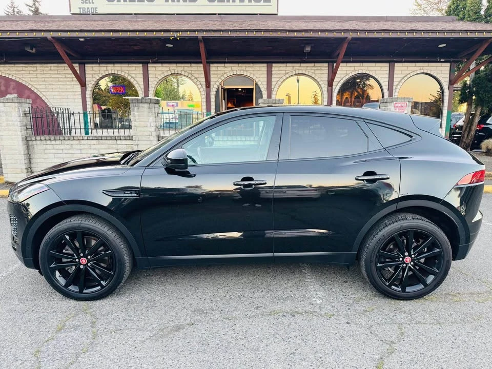 2019 Jaguar E-Pace - Image 5 of 16