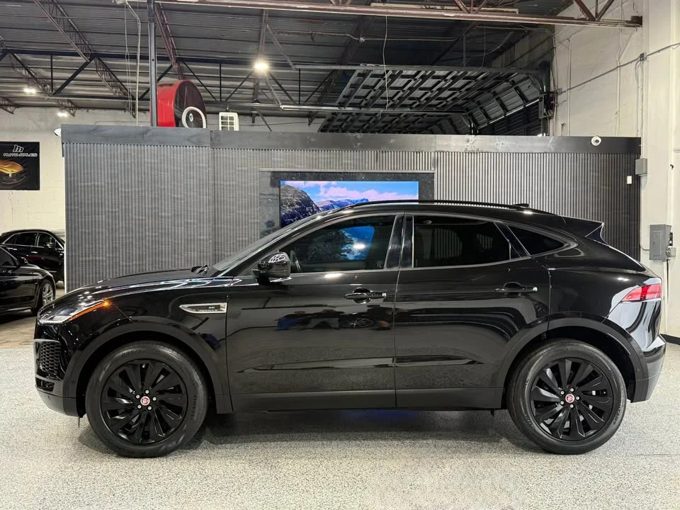 2019 Jaguar E-Pace - Image 5 of 11