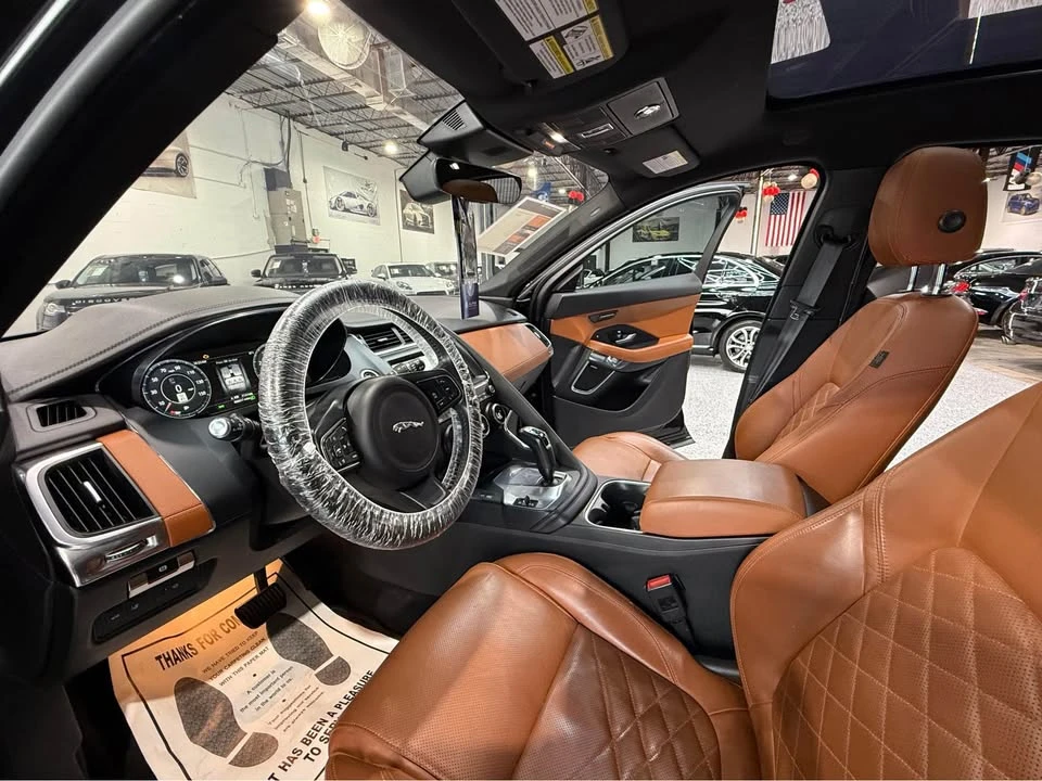 2019 Jaguar E-Pace - Image 11 of 11