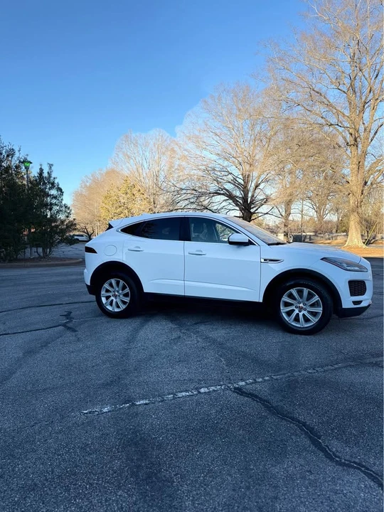 2019 Jaguar E-Pace - Image 5 of 20