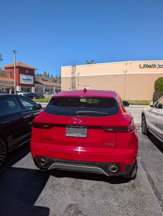2019 Jaguar E-Pace - Image 2 of 3