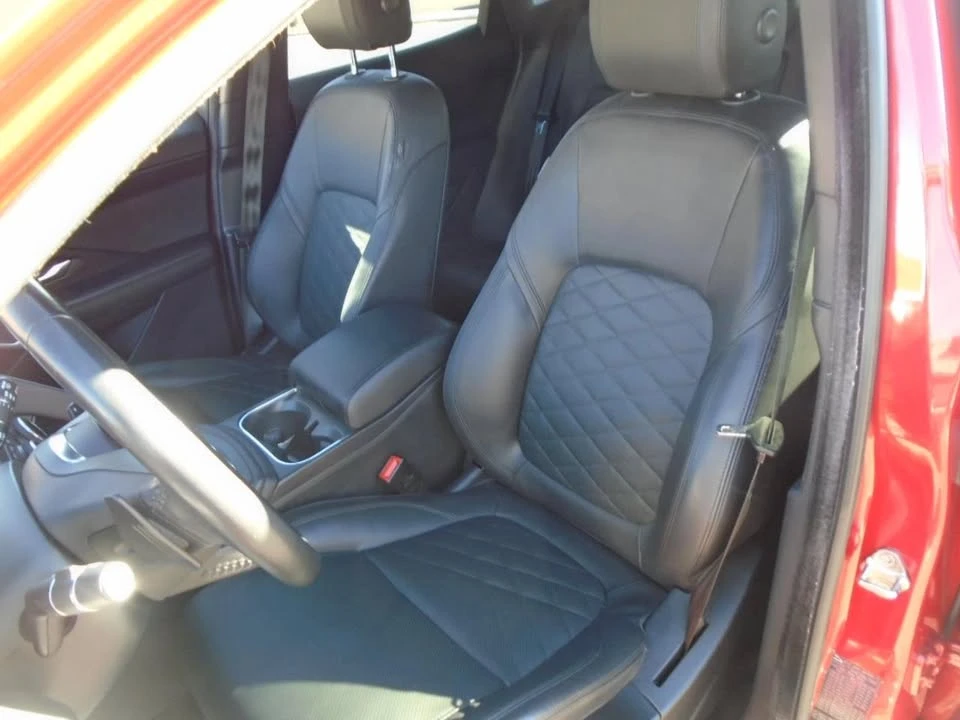 2019 Jaguar E-Pace - Image 9 of 20