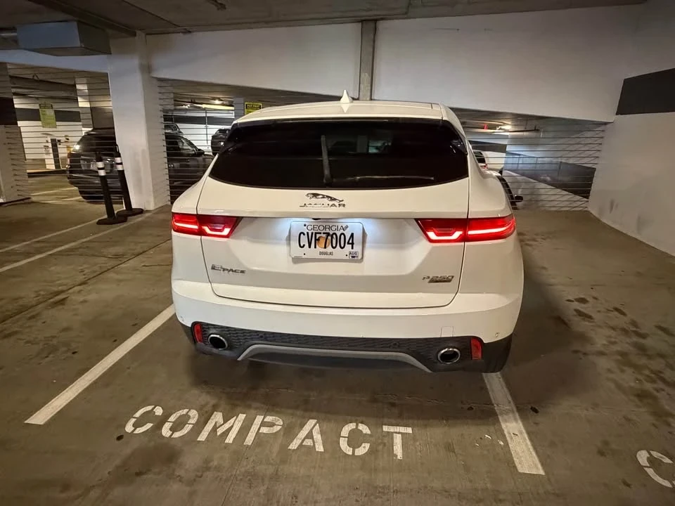 2019 Jaguar E-Pace - Image 5 of 9