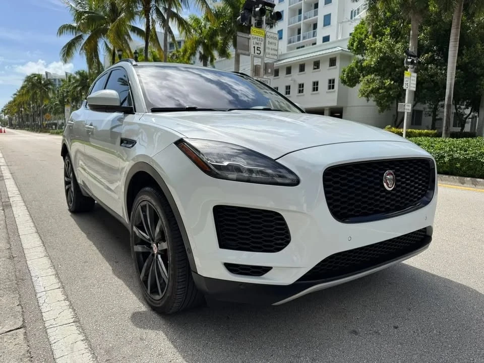 2019 Jaguar E-Pace - Image 3 of 18