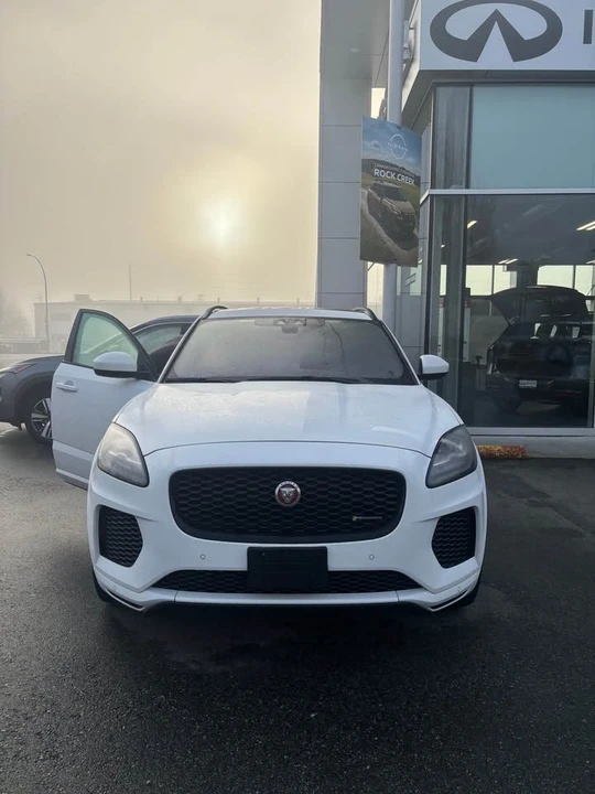 2019 Jaguar E-Pace - Image 5 of 9