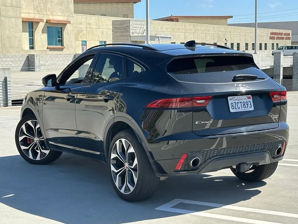 2019 Jaguar E-Pace - Image 5 of 18