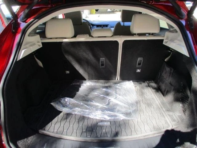 2019 Jaguar E-Pace - Image 15 of 20