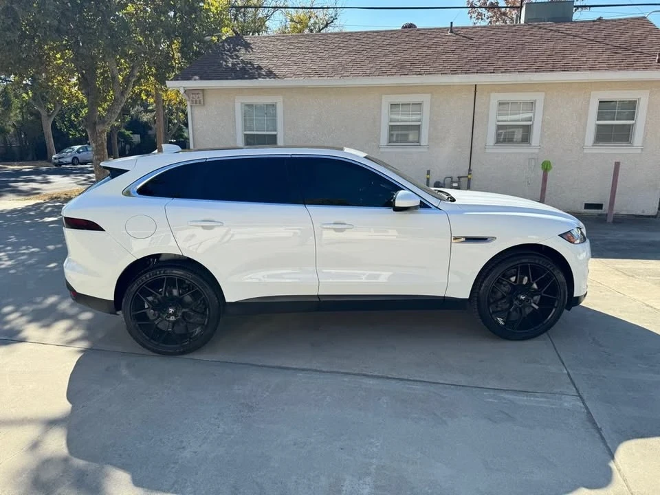 2019 Jaguar F-Pace - Image 6 of 12