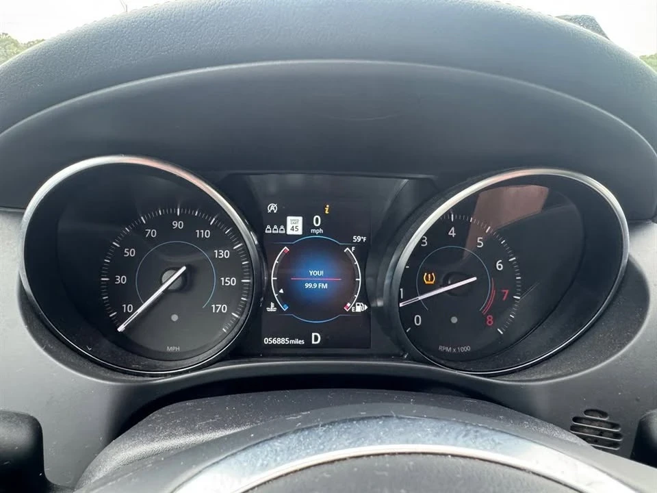 2019 Jaguar F-Pace - Image 7 of 13