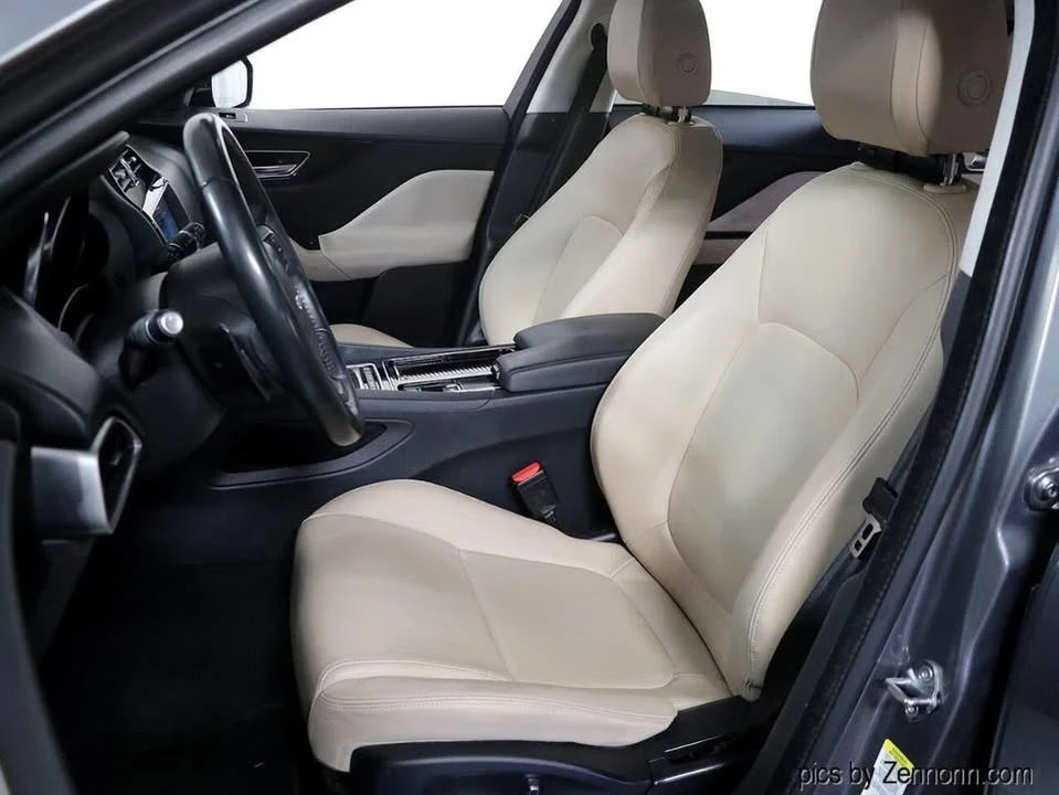 2019 Jaguar F-Pace - Image 11 of 20