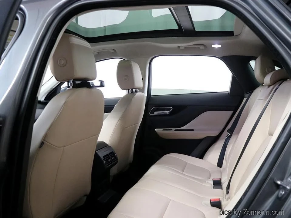 2019 Jaguar F-Pace - Image 14 of 20