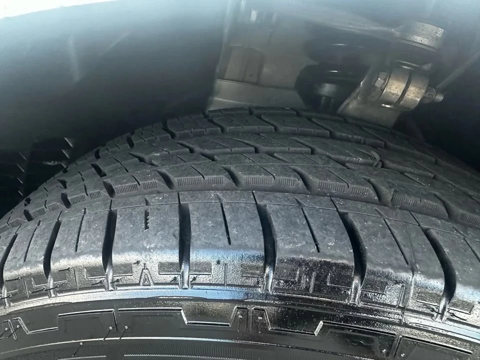 2019 Jaguar F-Pace - Image 11 of 13