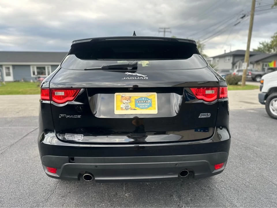 2019 Jaguar F-Pace - Image 4 of 19